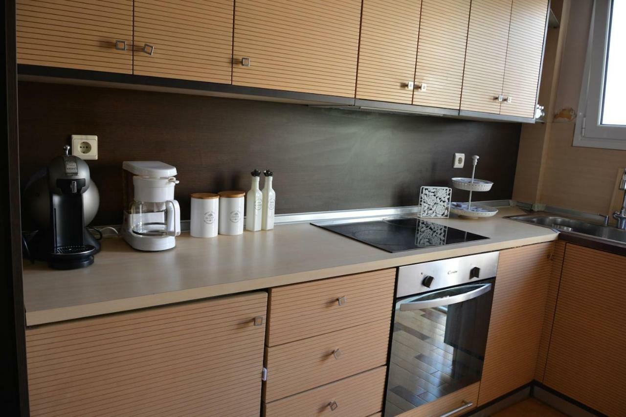 Modern Apartment, 5΄ Walk From Central Metro Station Athen Eksteriør billede