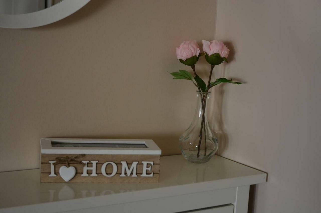 Modern Apartment, 5΄ Walk From Central Metro Station Athen Eksteriør billede